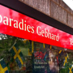 Schaufensterbeschriftung | Nähparadies Gebhard